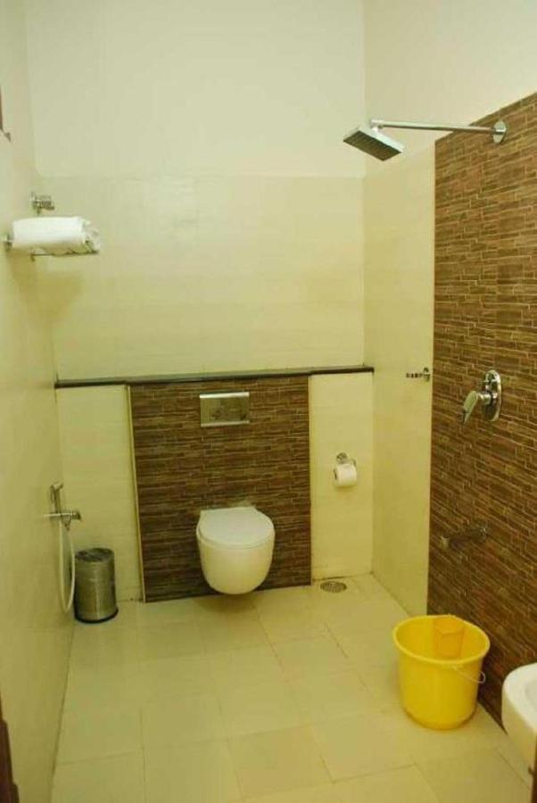 G S Resort Velankanni Dış mekan fotoğraf